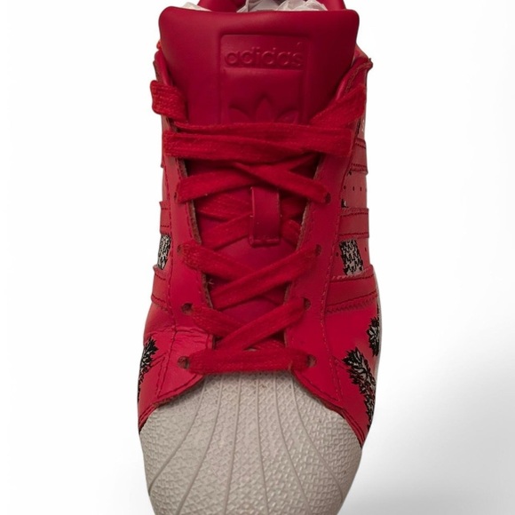 Adidas The FARM Company x Superstar Pineapples - Women’s Size 6.5, Unique Design - Picture 6 of 8